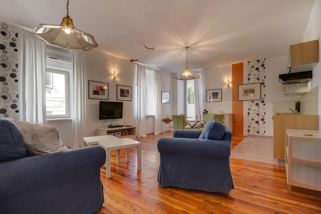 Apartments Mandarina Mali Lošinj Værelse billede