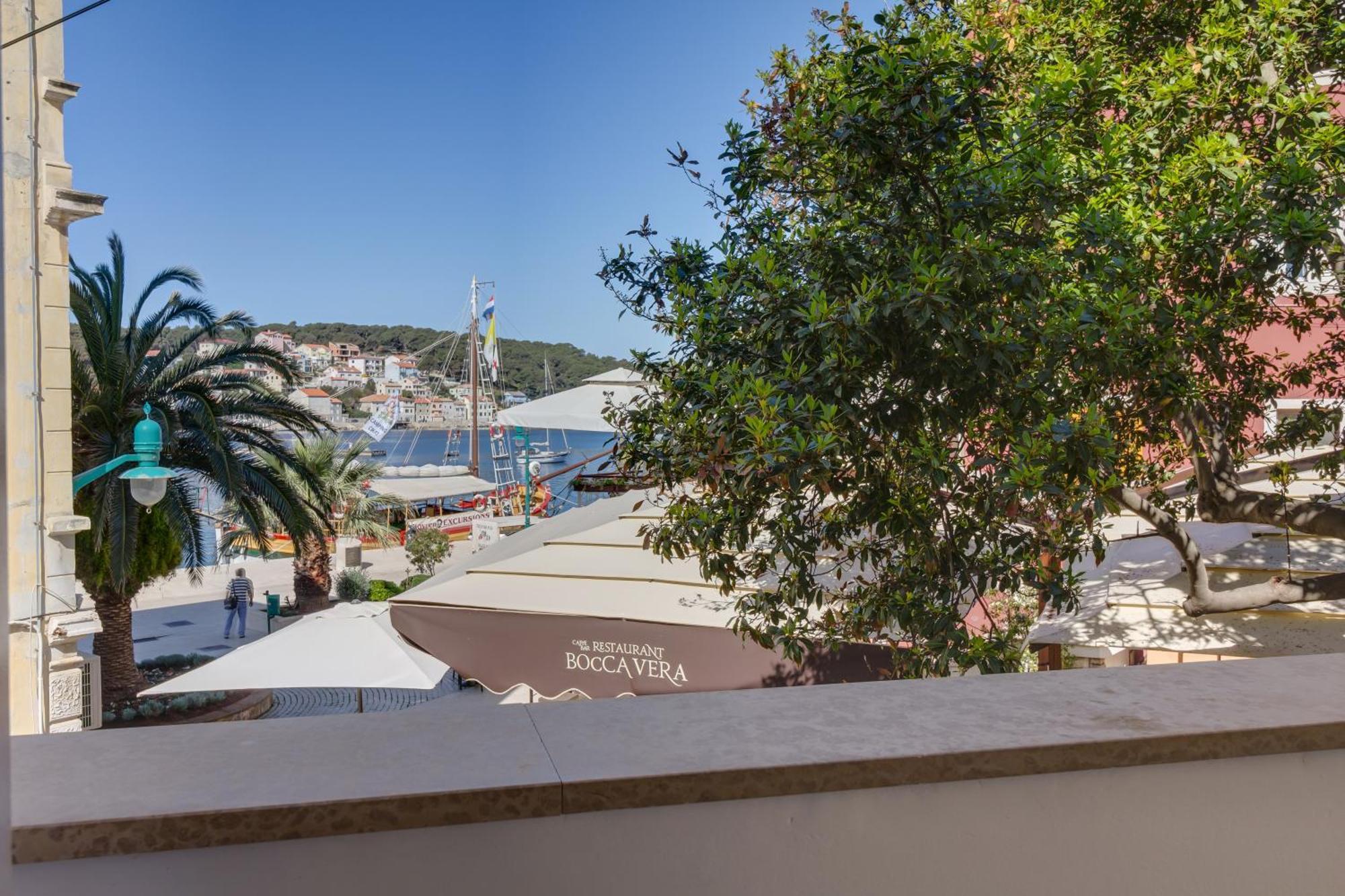 Apartments Mandarina Mali Lošinj Værelse billede